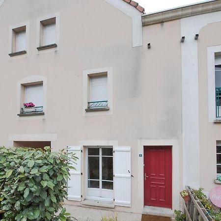 Guest House II Magny-le-Hongre Buitenkant foto